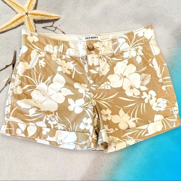 Old NAVY TROPICAL HIBISCUS PRINT SHORTS IN TAN & WHITE Excellent Condition - Picture 1 of 5